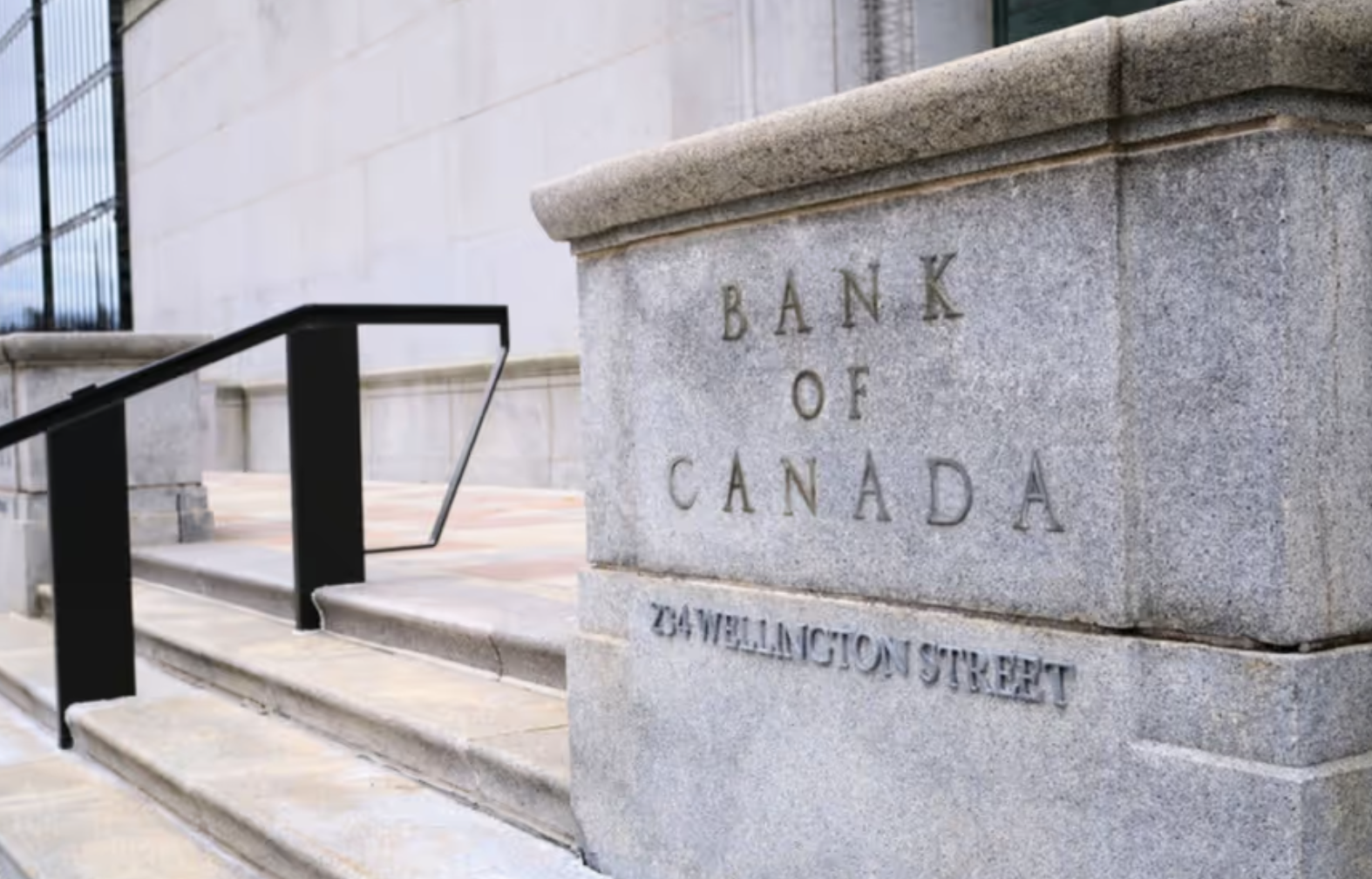 Bank of Canada Raises Rate to 2.50%: What Borrowers Should Do Now